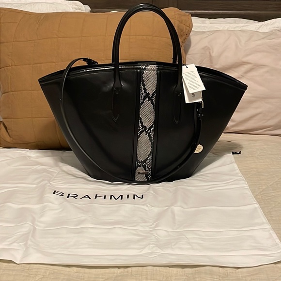 Brahmin Handbags - 🔥🖤Brahmin bag.